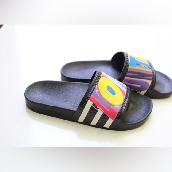 Adidas men’s slides - Picture 2 of 9